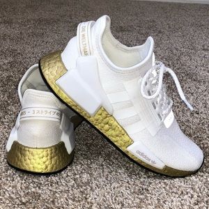 Adidas NMD_R1 V2 SHOES